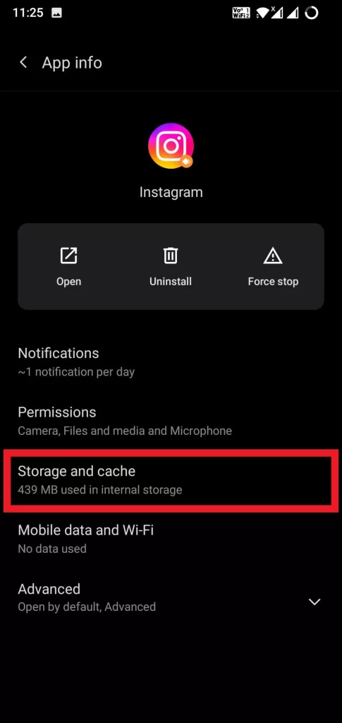 Instagram storage and cache